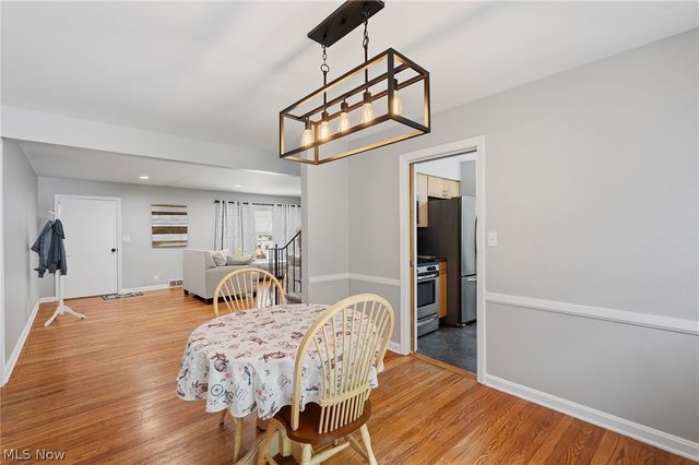 1631 Brainard Road, Lyndhurst, OH 44124