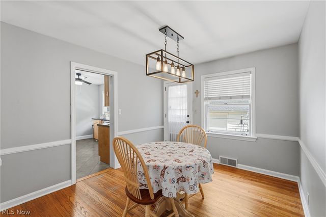 1631 Brainard Road, Lyndhurst, OH 44124