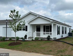 403 EASTWOOD LN, Lancaster, PA 17601