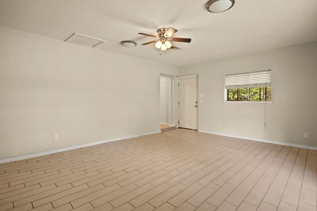 119 Billy Daniels, Mt Pleasant, TX 75455