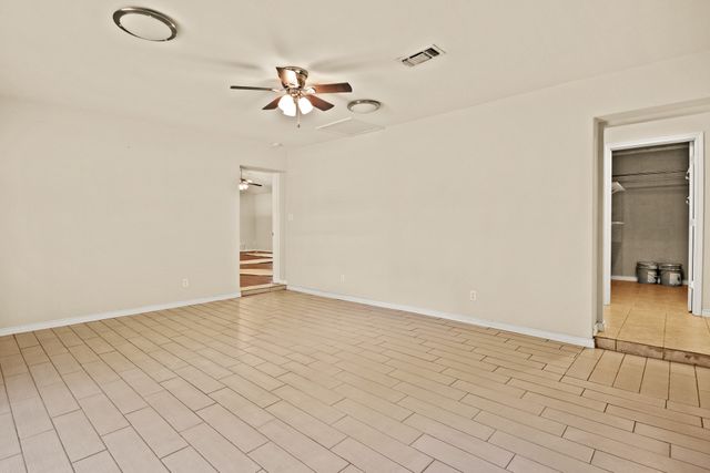119 Billy Daniels, Mt Pleasant, TX 75455
