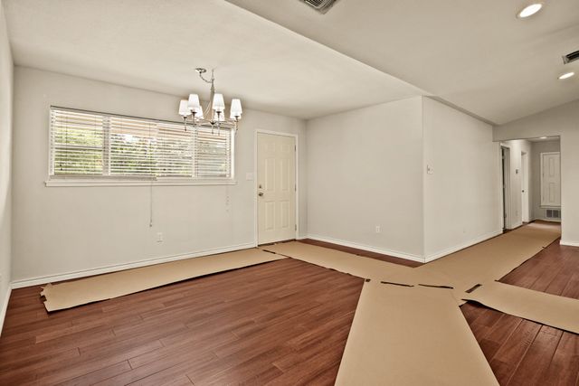 119 Billy Daniels, Mt Pleasant, TX 75455