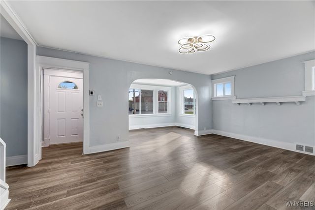 14 Roosevelt Avenue, Buffalo, NY 14215