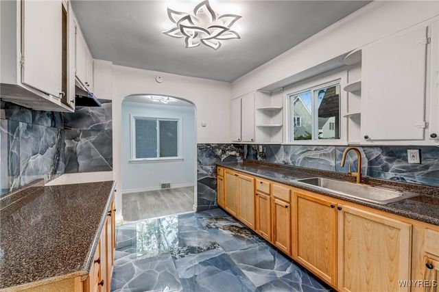 14 Roosevelt Avenue, Buffalo, NY 14215