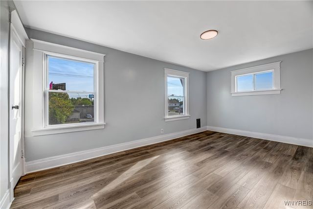 14 Roosevelt Avenue, Buffalo, NY 14215