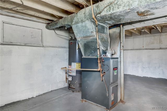 14 Roosevelt Avenue, Buffalo, NY 14215