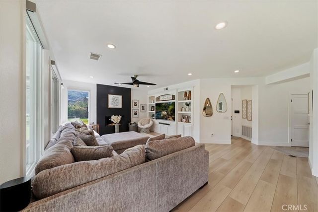 13786 Staghorn Court, Yucaipa, CA 92399