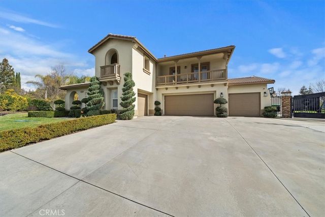 13786 Staghorn Court, Yucaipa, CA 92399