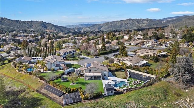 13786 Staghorn Court, Yucaipa, CA 92399