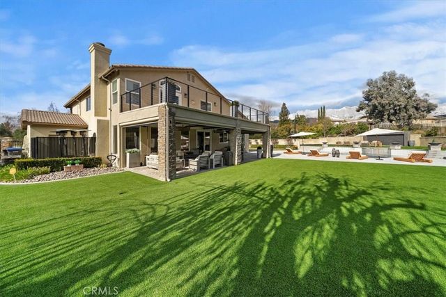 13786 Staghorn Court, Yucaipa, CA 92399