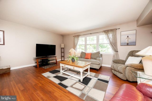 350 CARLYN CT, Downingtown, PA 19335