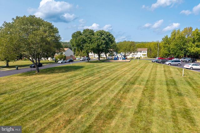 350 CARLYN CT, Downingtown, PA 19335