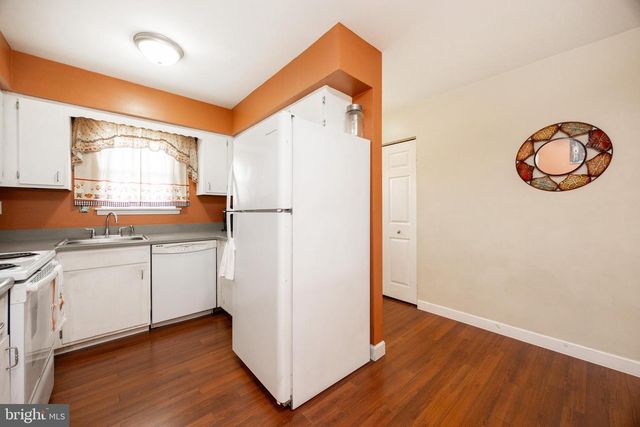 350 CARLYN CT, Downingtown, PA 19335