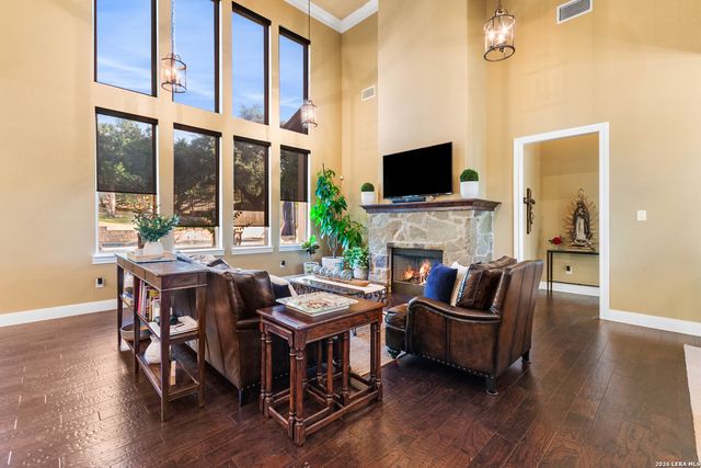 8442 Camp Verde Rio, San Antonio, TX 78255