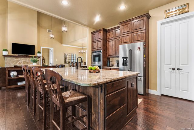 8442 Camp Verde Rio, San Antonio, TX 78255