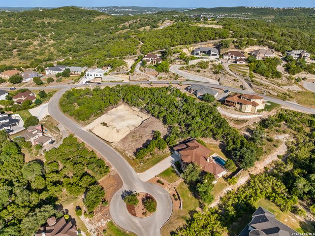 8442 Camp Verde Rio, San Antonio, TX 78255