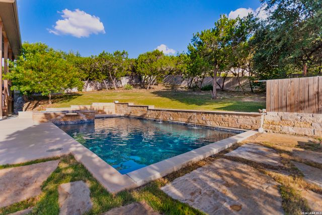 8442 Camp Verde Rio, San Antonio, TX 78255