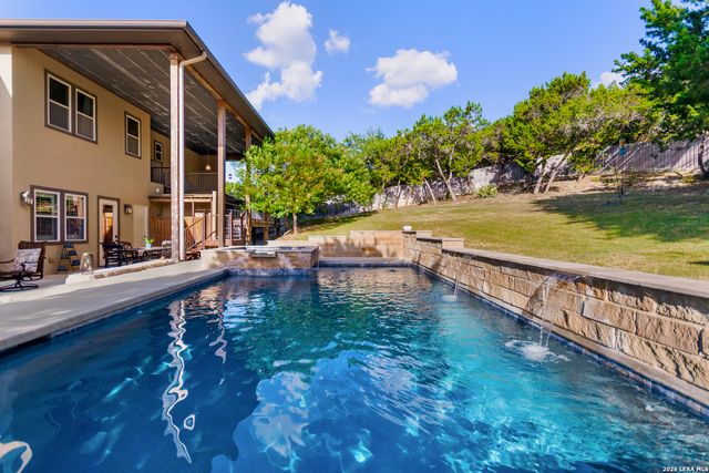 8442 Camp Verde Rio, San Antonio, TX 78255