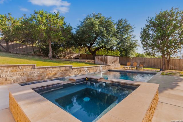 8442 Camp Verde Rio, San Antonio, TX 78255