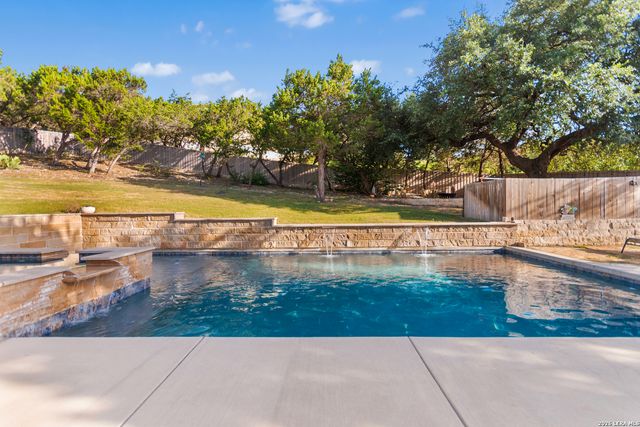 8442 Camp Verde Rio, San Antonio, TX 78255