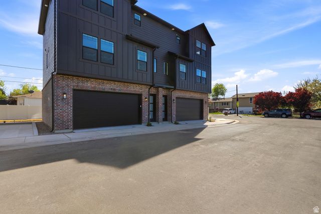 7645 S 300 E, Sandy, UT 84047