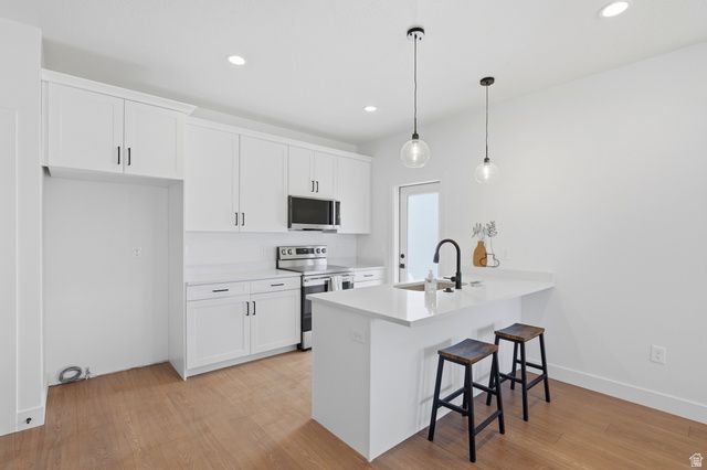 7645 S 300 E, Sandy, UT 84047