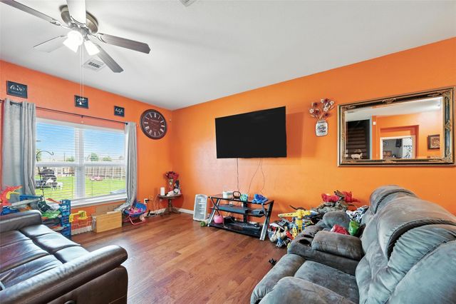 122 Presidents Way, Venus, TX 76084