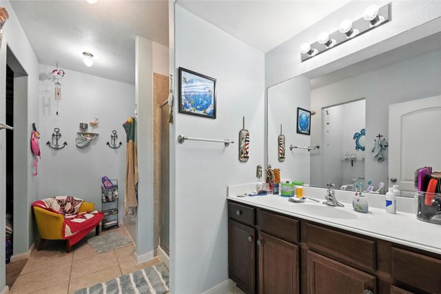 122 Presidents Way, Venus, TX 76084