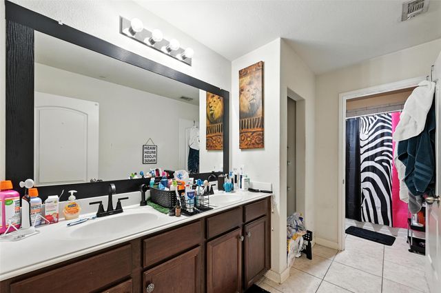 122 Presidents Way, Venus, TX 76084