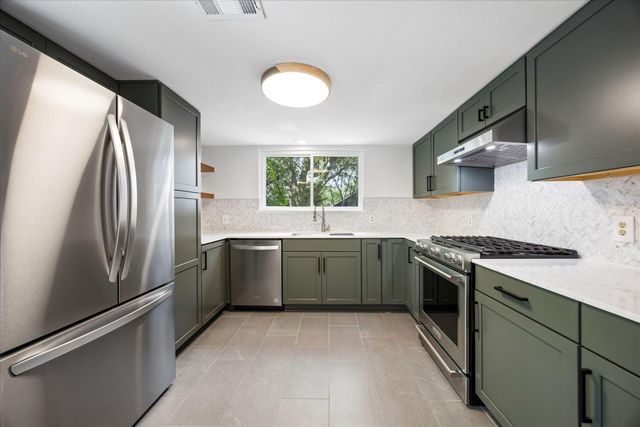 2609 Monarch DR, Austin, TX 78748