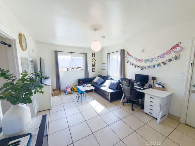 245 W 73rd, Los Angeles, CA 90003