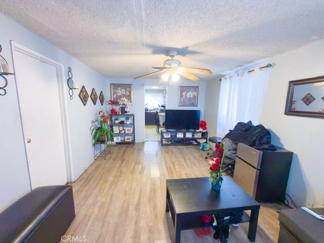 245 W 73rd, Los Angeles, CA 90003