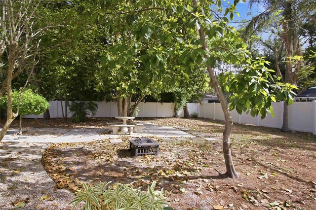 2545 BROWNING STREET, Sarasota, FL 34237