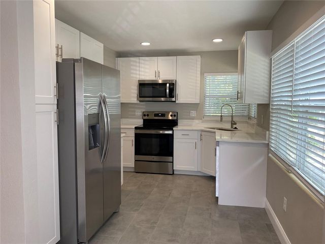 813 E SOUTH STREET, Orlando, FL 32801