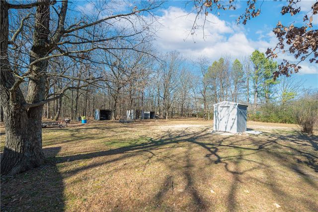 22772 Worthington Road, Gentry, AR 72734