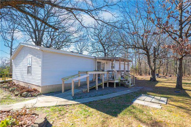 22772 Worthington Road, Gentry, AR 72734