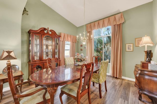 1024 Mabel Josephine Ct, Tracy, CA 95377