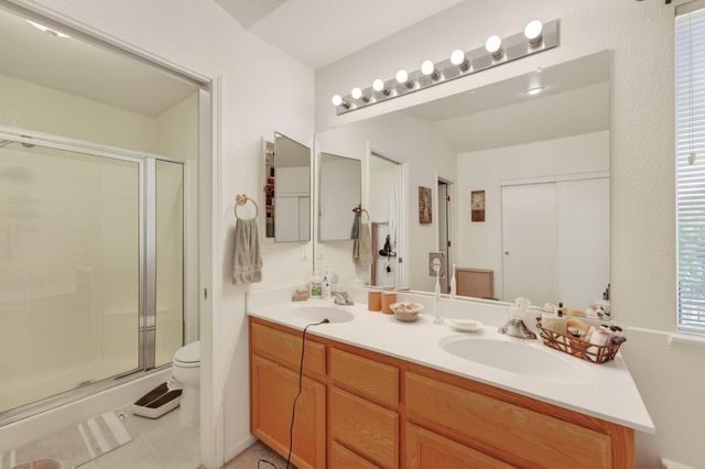 1024 Mabel Josephine Ct, Tracy, CA 95377