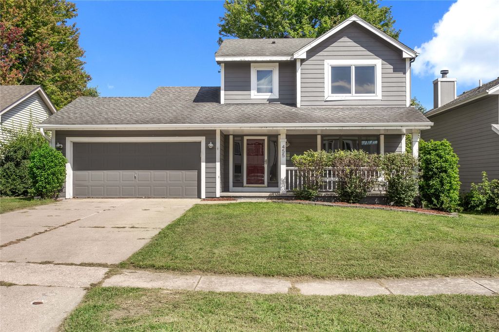 455 52nd Place, West Des Moines, IA 50265
