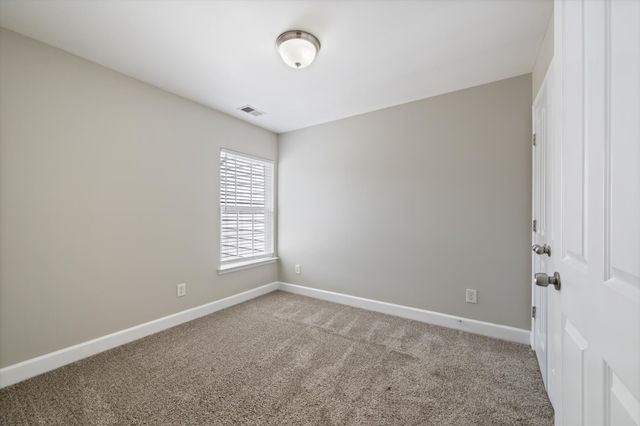 1016 Loxley Dr, Nashville, TN 37211