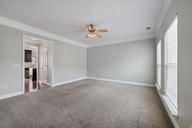 1016 Loxley Dr, Nashville, TN 37211