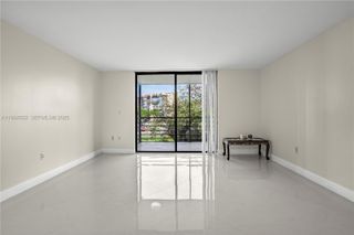 1300 Saint Charles Pl 301, Pembroke Pines, FL 33026