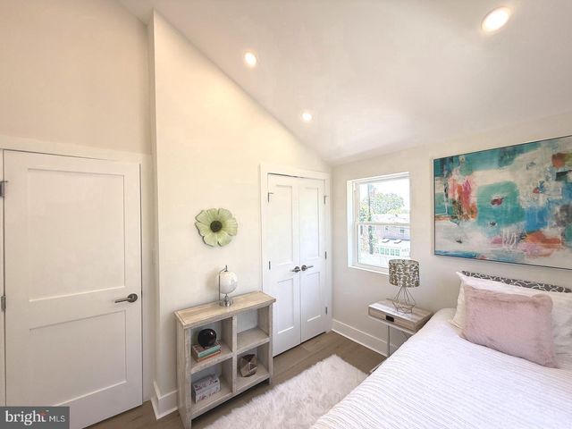 8214 LAUREL DR, Parkville, MD 21234