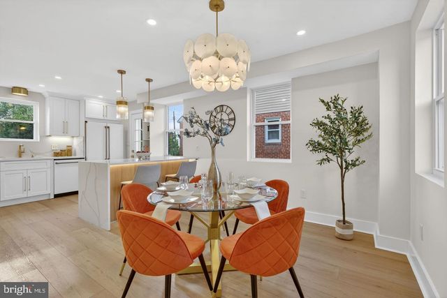 8214 LAUREL DR, Parkville, MD 21234