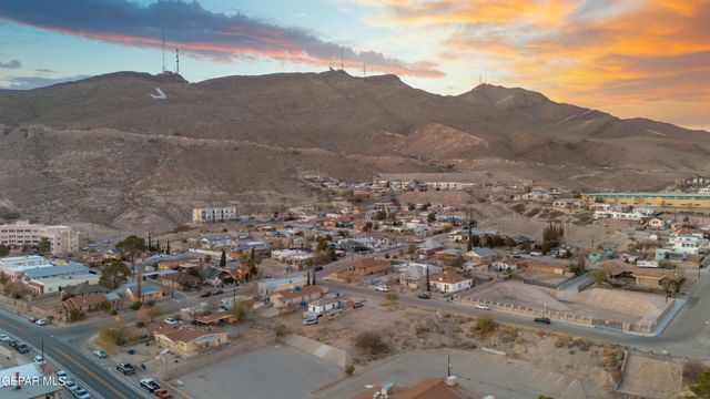 2214 TREMONT Avenue, El Paso, TX 79930