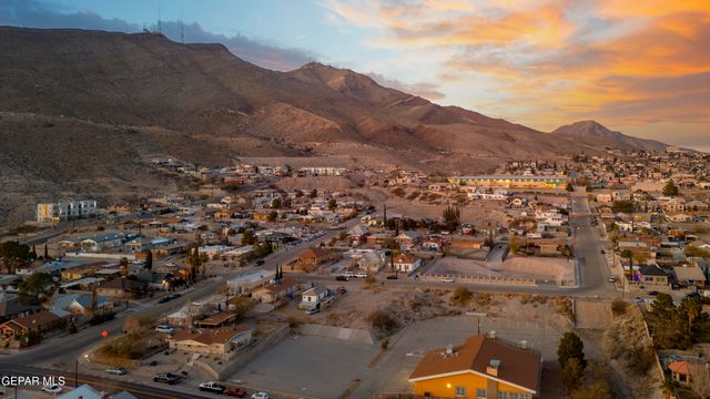 2214 TREMONT Avenue, El Paso, TX 79930