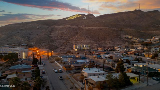 2214 TREMONT Avenue, El Paso, TX 79930