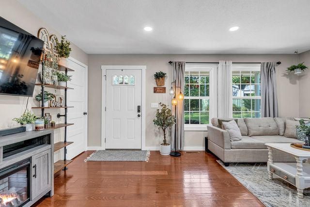 103 Highland Dr, Monteagle, TN 37356