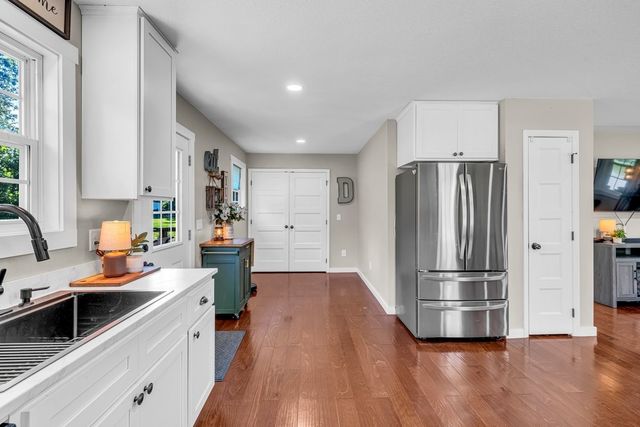 103 Highland Dr, Monteagle, TN 37356