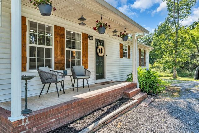 103 Highland Dr, Monteagle, TN 37356